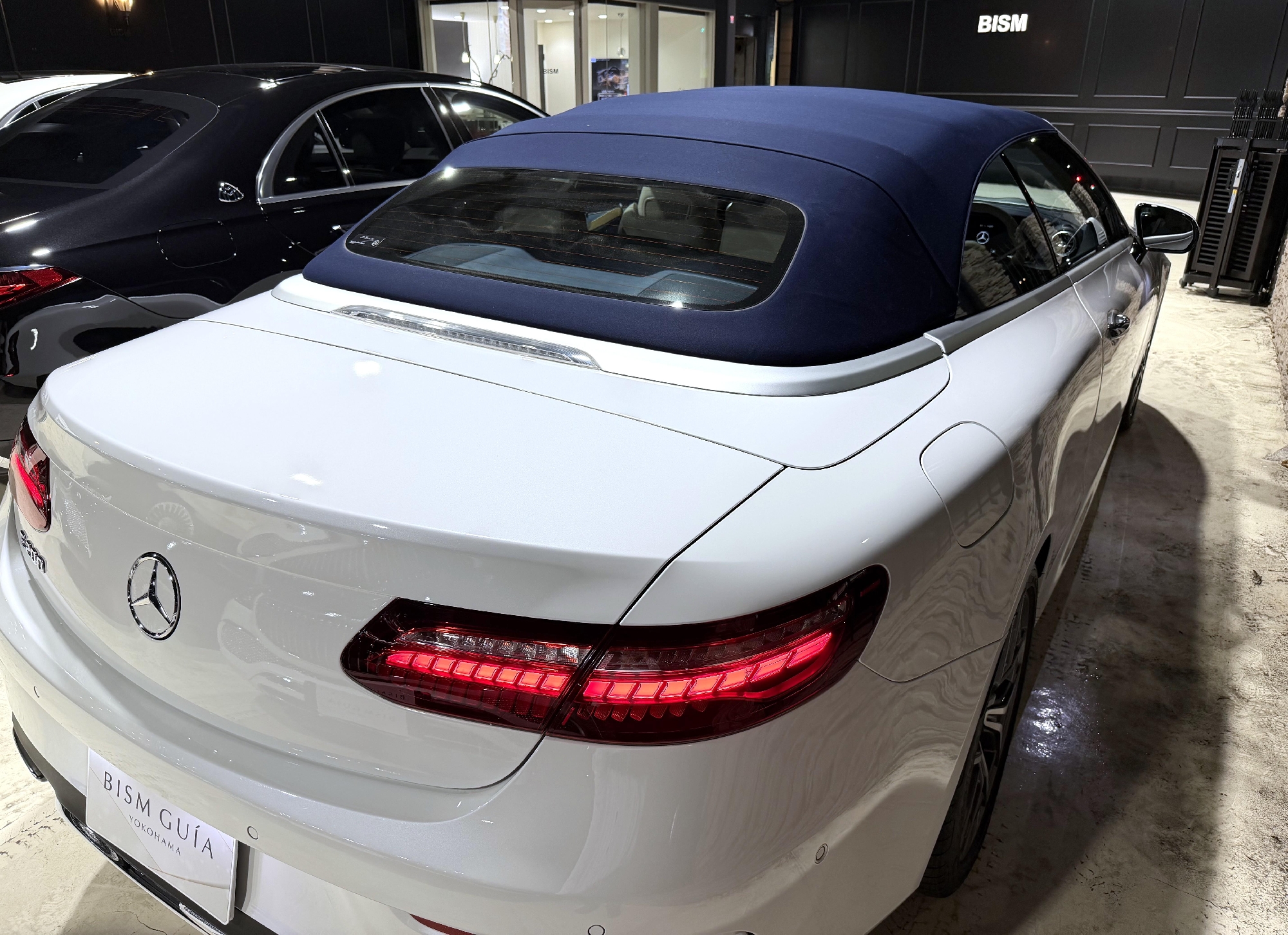 E200 カブリオレ｜希少オープンモデル　オパリスホワイト×マキアートベージュ